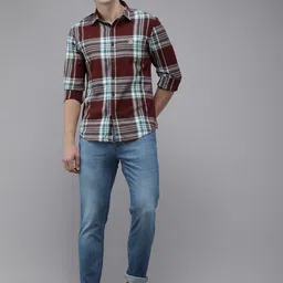 u.s. polo assn. denim co. U S Polo Assn Denim Co Men Blue Brandon Slim Tapered Fit Light Fade Stretchable Jeans image 3
