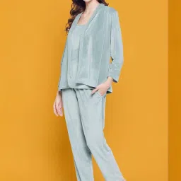 Clovia Green Plain Top Pyjamas Set With Shrug image 3