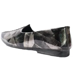 Tiny Bugs Abstact Designed Glossy Finished Ethnic Mojaris - Black image 4