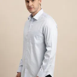 Turtle White Cotton Slim Fit Checkered Formal Shirt image 3