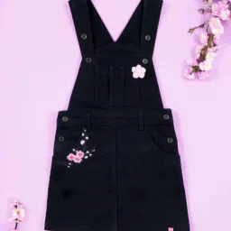 Kiddopanti Girls Black Denim Applique Regular Fit Dungaree Skirts-image-77