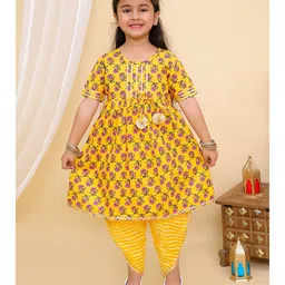 Superminis Three Fourth Sleeves Jaipuri Floral Motif Printed Kurta With Coordinating Gota Lace Embellished Overlapped Dhoti - Yellow-image-81
