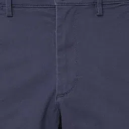 GAP Men Mid-Rise Cotton Casual Shorts image 4