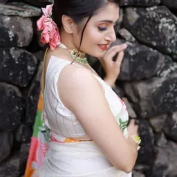 G R K Fashion Textile Floral Silk Blend Banarasi Saree image 3