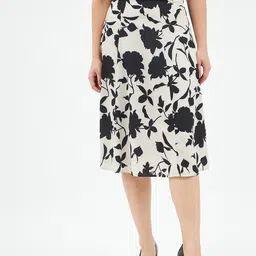 Women Floral Print A-line White Skirt-image-51