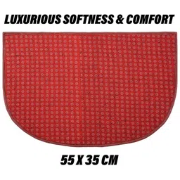 Aura Red & Green 2 Pieces D-Shap Woolen Anti-Skid Doormats image 2