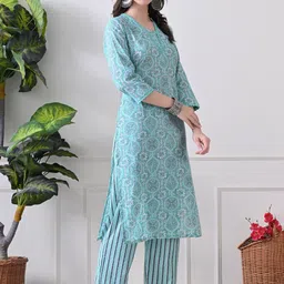 HERE&NOW Women Floral Printed Cotton A-Line Kurta with Trousers & Dupatta image 4