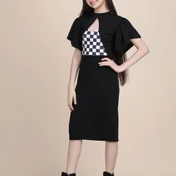 PaheliRani Flared Sleeve Formal Fit & Flare Dress image 5