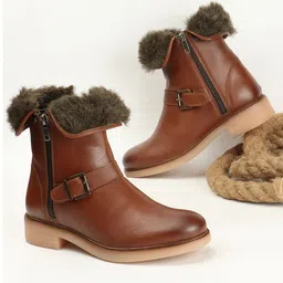 Carlton London Women Block-Heeled Winter Boots image 4