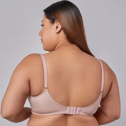 Maashie Pack of 2 Seamless Double Layered Concealed Cups Non Padded Lace Tshirt Bra image 4