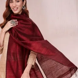Fabindia Maroon Plain Dupatta image 4