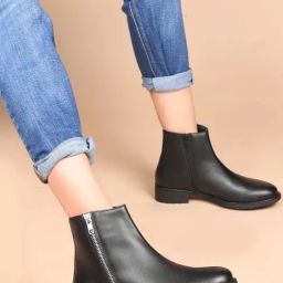 Clog London Women's Black Casual Booties-picture-36