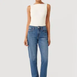forever new Paris Slim Straight Jeans image 4