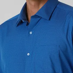 Van Heusen Blue Cotton Regular Fit Self Pattern Shirt image 4