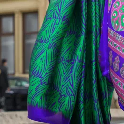 Saree Mall Green Printed Sarees With Unstitched Blouse image 4