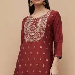 Melange By Lifestyle Red Regular Fit Embroidered Kurta image 5