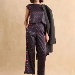 RAREISM Women Printed Tailored Straight Fit High-Rise Trousers-image-46