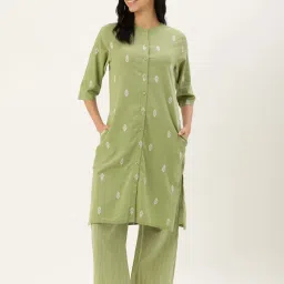Clt.s Green Cotton Embroidered Kurta Palazzo Set image 4