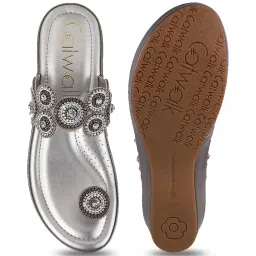 Catwalk Women's Wedding Dreamers Zing Thing Silver Thong Wedges image 4