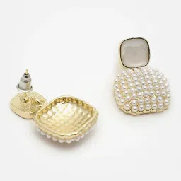 Sohi Gold Plated Designer Stone Drop Earrings image 4