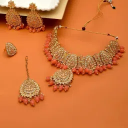 Zaveri Pearls Peach Beads & Dazzling Kundan Necklace, Earring, Maangtikka & Ring Set-ZPFK11591 image 4