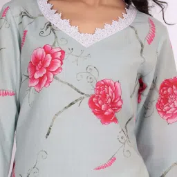 Varanga Grey Floral Printed Kurti image 4