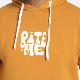 Instafab Plus Yellow Cotton Regular fit Printed Plus Size Hooded Sweatshirt image 4