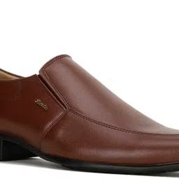 Bata Men's SHARK E Brown Loafers image 4