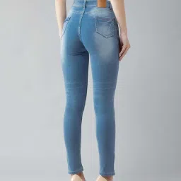Miss Chase Blue Clean Look Regular Length Zipper Detailing Scraped Stretchable Denim Jeans image 4