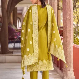 DIVASTRI Floral Woven Design Straight Kurta With Trouser And Dupatta image 3
