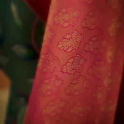 Elora Leaf Green Silk Woven Saree With Unstitched Blouse image 4