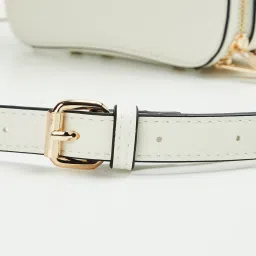 Ginger by Lifestyle White Handbag image 4
