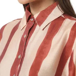 Van Heusen Beige Regular Fit Striped Shirt image 4