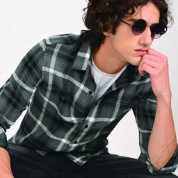 Blu MNKY Men Classic Fit Tartan Checked Spread Collar Casual Shirt-image-20