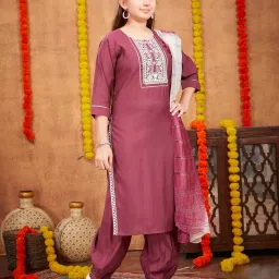 Aarika Kids Wine Embellished Kurta with Salwar image 4