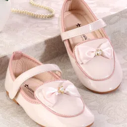 Cute Walk by Babyhug Ballerina With Velcro Closure & Bow Applique - Beige-picture-37