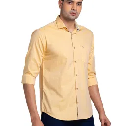 Park Avenue Yellow Cotton Slim Fit Shirt image 4