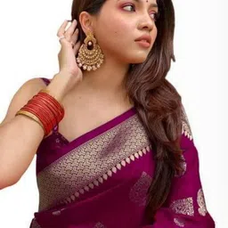 ADR CHIKANKARI Woven Design Zari Silk Blend Handloom Saree image 2