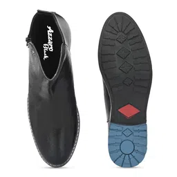 Azzaro Black Men Textured Regular Boots image 4