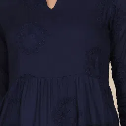 Shaily Dark Blue Cotton Regular Fit Kurta image 4
