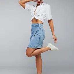 DOLCE CRUDO Light Blue Denim Above Knee Skirt image 4