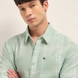 THE BEAR HOUSE Checked Spread Collar Relaxed Fit Casual Shirt image 3