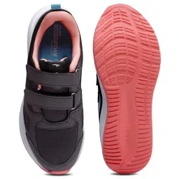 Asian Women's Black Walking Shoes image 4