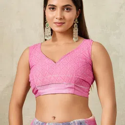 100 Dreams Women Abstract Printed Festive Saree image 4