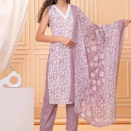 HIGHLIGHT FASHION EXPORT Women Floral Printed Pure Cotton Kurta with Trouser & Dupatta-image-82