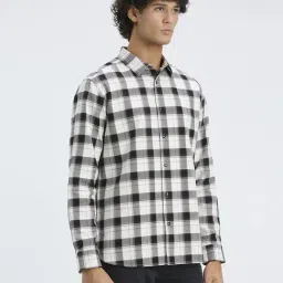 Pepe Jeans Black Cotton Regular Fit Checks T-Shirt image 3