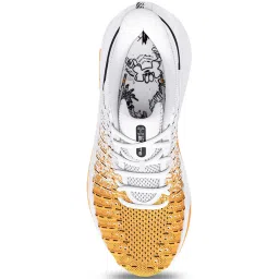 Under Armour Men's Infinite Pro We Run White Training Shoes image 4