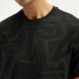 Levi's Black Regular Fit Printed T-Shirt image 4