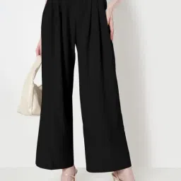 SHOWOFFFF Black Solid Trousers with Belt image 3