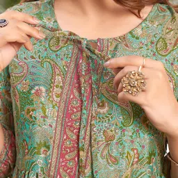 SELVIA Green Printed Midi Dress image 4